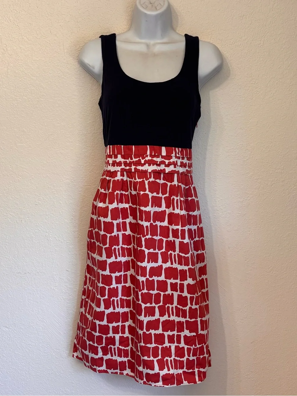 boden red and white dress Boden red and white flower wraparound dress, Perfect
